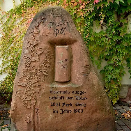 In Ruhigem Viertel Apartamento Rhodt unter Rietburg